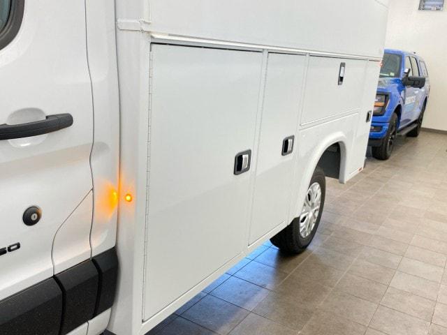 2026 Ford Transit Cutaway T-350 RWD SRW 138 WB 9500 Gvwr