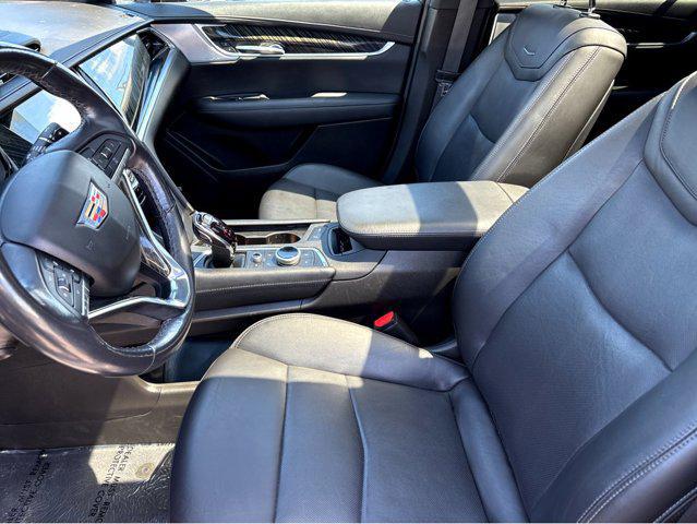 2023 Cadillac XT6 AWD Premium Luxury