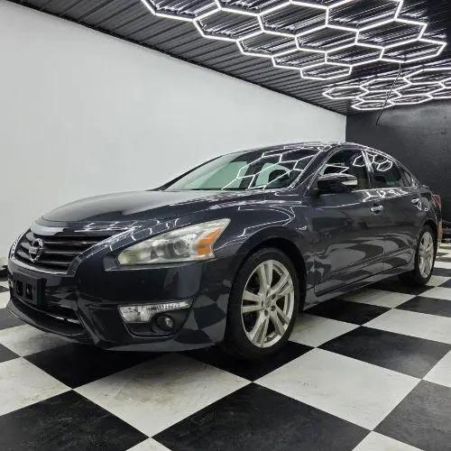 2013 Nissan Altima 3.5 SV for sale in Rogersville, MO