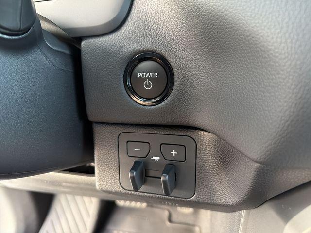 2026 Toyota Tundra Limited CrewMax 6.4' Bed