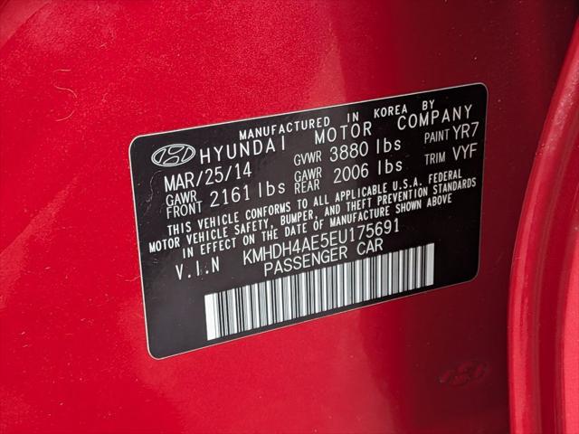 2014 Hyundai Elantra SE