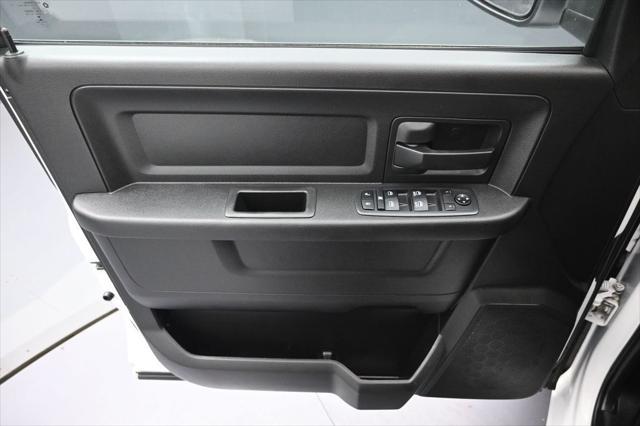 2019 Ram 1500 Classic Tradesman Crew Cab 4x4 5'7" Box
