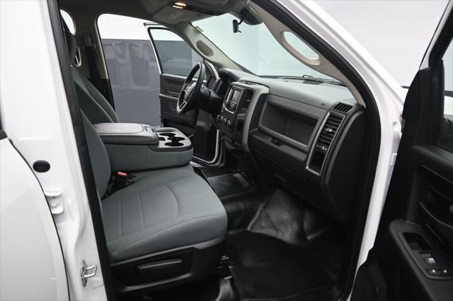 2019 Ram 1500 Classic Tradesman Crew Cab 4x4 5'7" Box