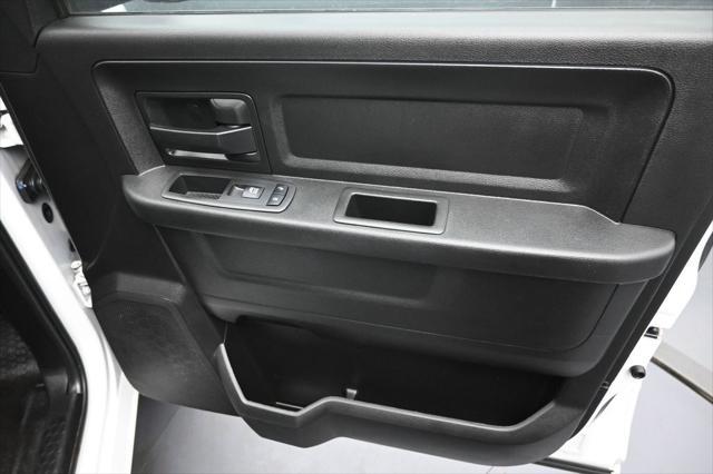 2019 Ram 1500 Classic Tradesman Crew Cab 4x4 5'7" Box