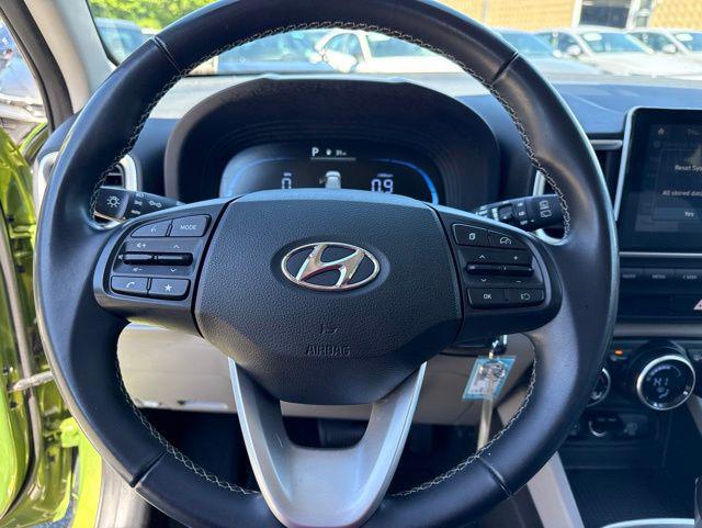 2023 Hyundai Venue SEL