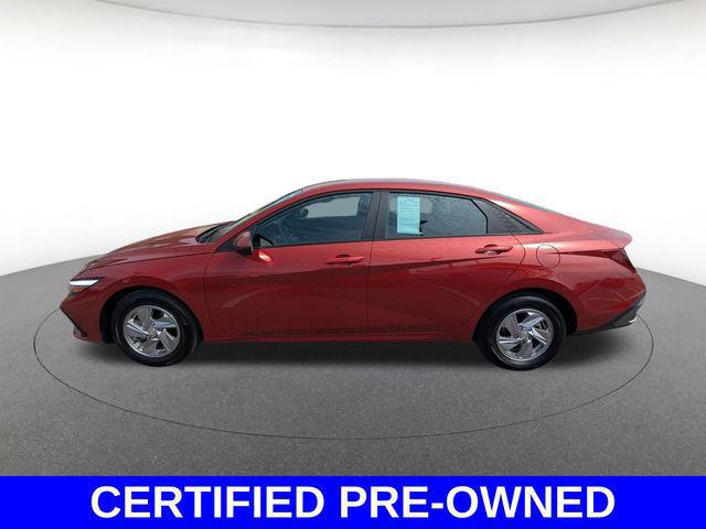 2025 Hyundai Elantra SE