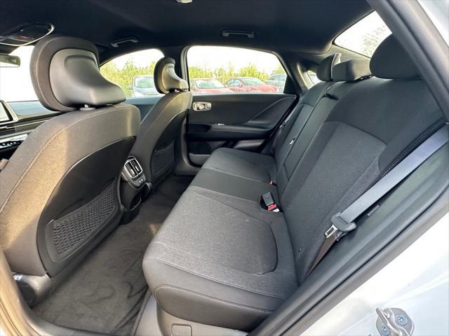 2025 Hyundai IONIQ 6 SE