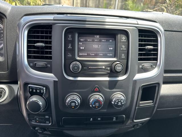 2024 Ram 1500 Classic Warlock Crew Cab 4x4 5'7" Box