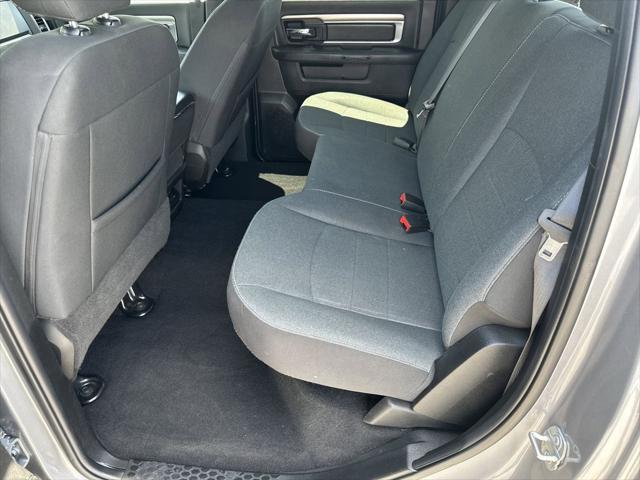 2024 Ram 1500 Classic Warlock Crew Cab 4x4 5'7" Box