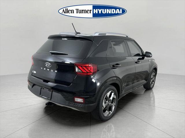 2024 Hyundai Venue SEL