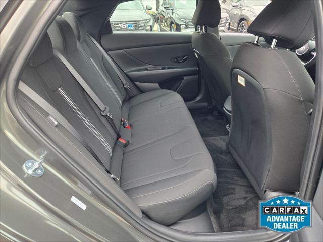 2025 Hyundai Elantra Hybrid SEL Sport