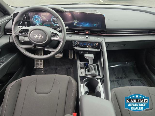 2025 Hyundai Elantra Hybrid SEL Sport