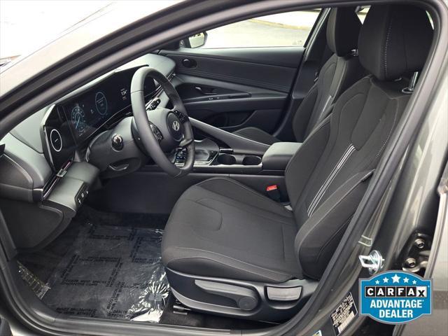 2025 Hyundai Elantra Hybrid SEL Sport