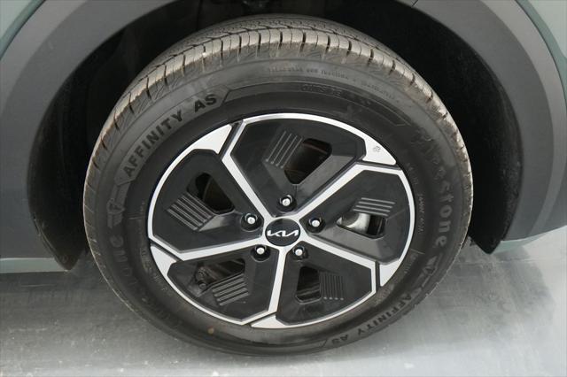 2023 Kia Niro EX