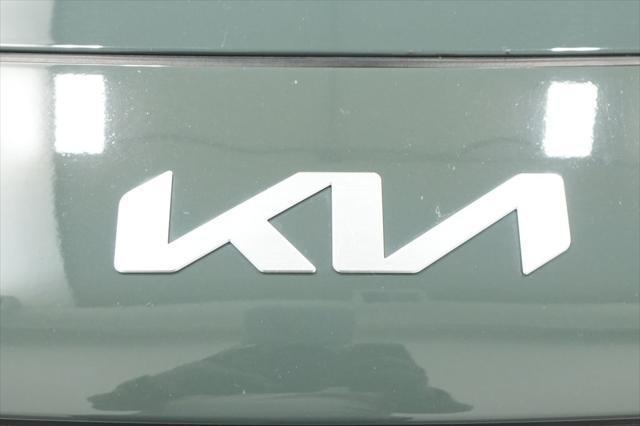 2023 Kia Niro EX