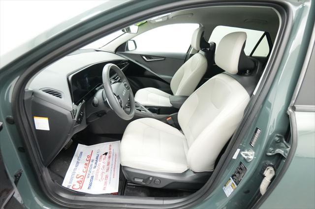 2023 Kia Niro EX