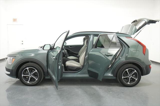 2023 Kia Niro EX