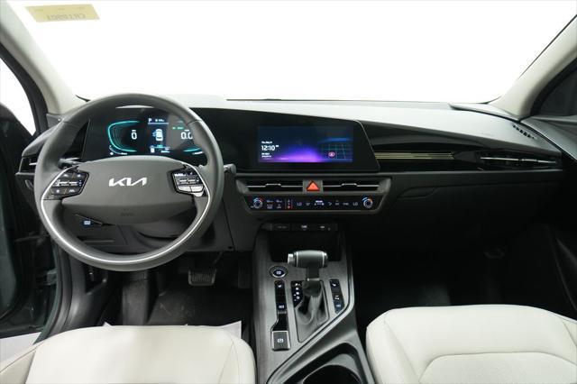 2023 Kia Niro EX
