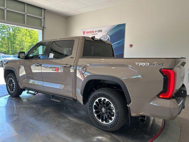 2026 Toyota Tundra SR5 CrewMax 5.5' Bed
