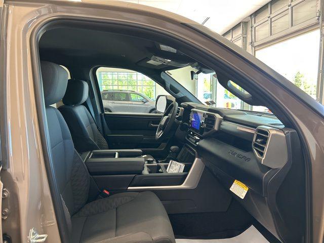 2026 Toyota Tundra SR5 CrewMax 5.5' Bed