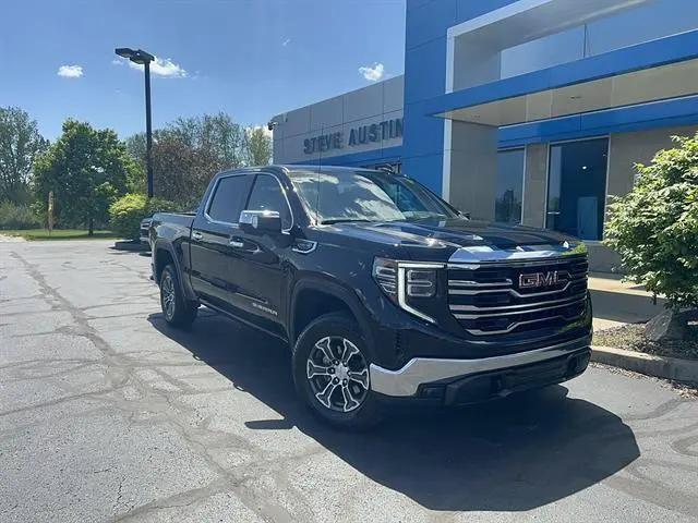 2026 GMC Sierra 1500 Crew Cab, Short Bed, SLT, 4WD for sale in Bellefontaine, OH