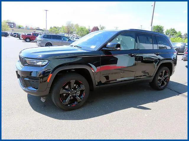 2023 Jeep Grand Cherokee Altitude 4x4 for sale in New Britain, CT