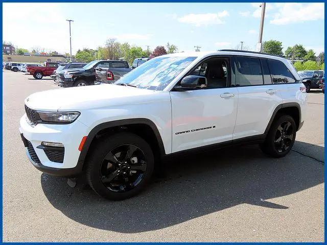 2023 Jeep Grand Cherokee Limited 4x4 for sale in New Britain, CT