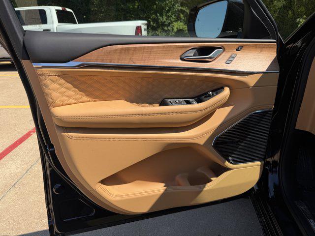 2026 Jeep Grand Cherokee L Summit 4x4