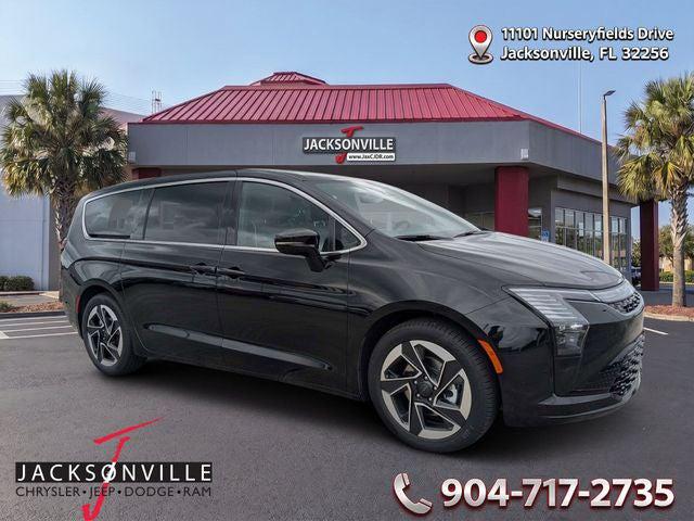 2027 Chrysler Pacifica PACIFICA LIMITED