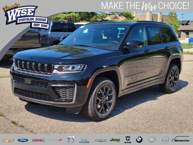 2026 Jeep Grand Cherokee GRAND CHEROKEE LAREDO ALTITUDE 4X4 2026 Jeep Grand Cherokee GRAND CHEROKEE LAREDO ALTITUDE 4X4