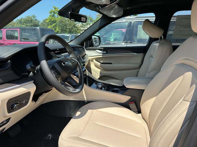 2026 Jeep Grand Cherokee GRAND CHEROKEE LIMITED 4X4 2026 Jeep Grand Cherokee GRAND CHEROKEE LIMITED 4X4