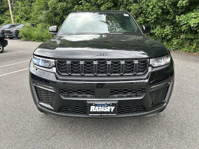 2026 Jeep Grand Cherokee GRAND CHEROKEE LIMITED 4X4 2026 Jeep Grand Cherokee GRAND CHEROKEE LIMITED 4X4