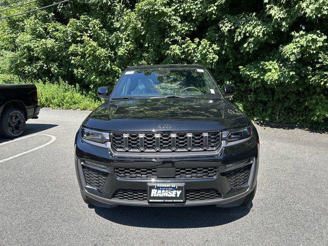 2026 Jeep Grand Cherokee GRAND CHEROKEE LIMITED 4X4 2026 Jeep Grand Cherokee GRAND CHEROKEE LIMITED 4X4