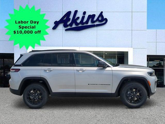 2026 Jeep Grand Cherokee GRAND CHEROKEE LAREDO ALTITUDE 4X2 2026 Jeep Grand Cherokee GRAND CHEROKEE LAREDO ALTITUDE 4X2