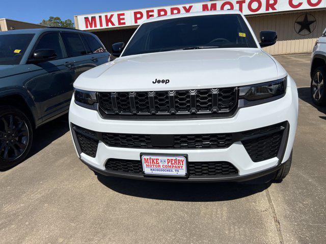 2026 Jeep Grand Cherokee GRAND CHEROKEE LAREDO ALTITUDE 4X2