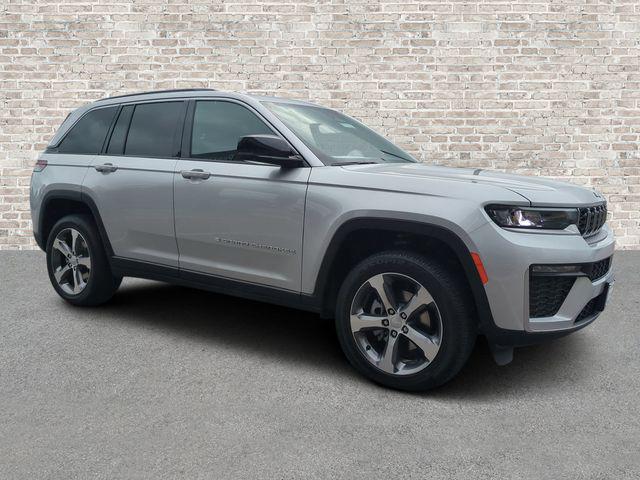 2026 Jeep Grand Cherokee GRAND CHEROKEE LIMITED 4X4 2026 Jeep Grand Cherokee GRAND CHEROKEE LIMITED 4X4