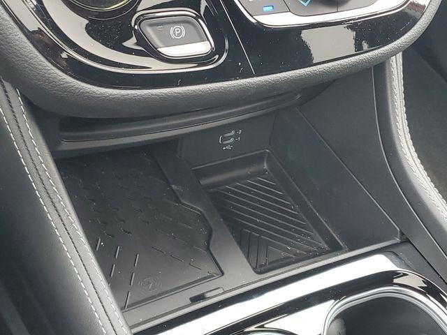 2027 Chrysler Pacifica Limited AWD