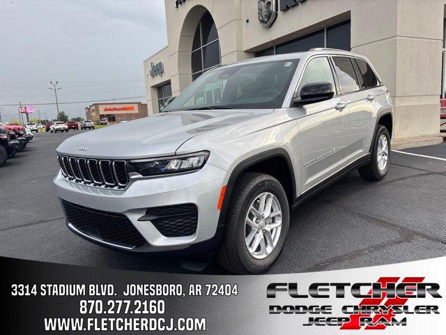 2026 Jeep Grand Cherokee GRAND CHEROKEE LAREDO X 4X4