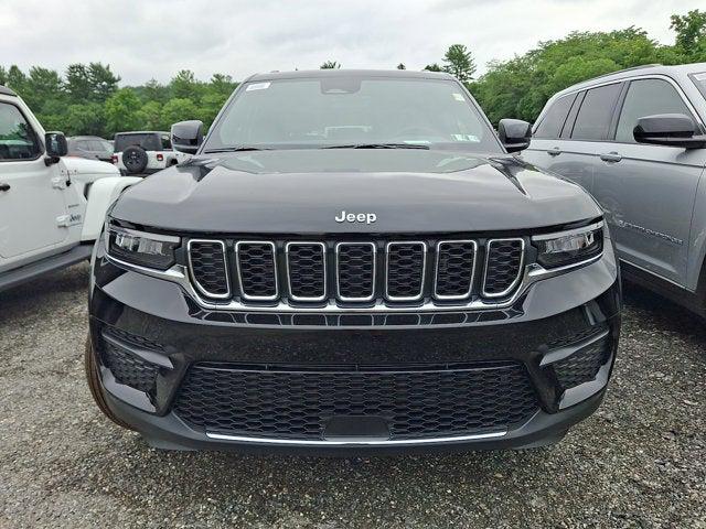 2026 Jeep Grand Cherokee GRAND CHEROKEE LAREDO X 4X4