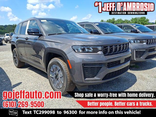 2026 Jeep Grand Cherokee GRAND CHEROKEE LAREDO ALTITUDE 4X4 2026 Jeep Grand Cherokee GRAND CHEROKEE LAREDO ALTITUDE 4X4