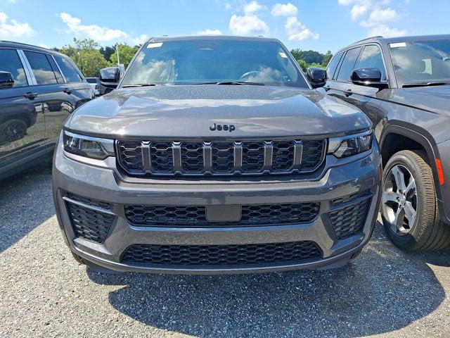 2026 Jeep Grand Cherokee GRAND CHEROKEE LAREDO ALTITUDE 4X4 2026 Jeep Grand Cherokee GRAND CHEROKEE LAREDO ALTITUDE 4X4