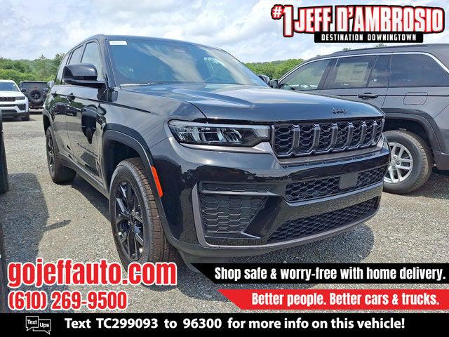 2026 Jeep Grand Cherokee GRAND CHEROKEE LAREDO ALTITUDE 4X4