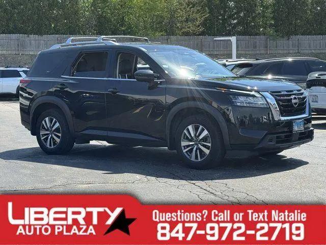 2024 Nissan Pathfinder SL 4WD for sale in Libertyville, IL
