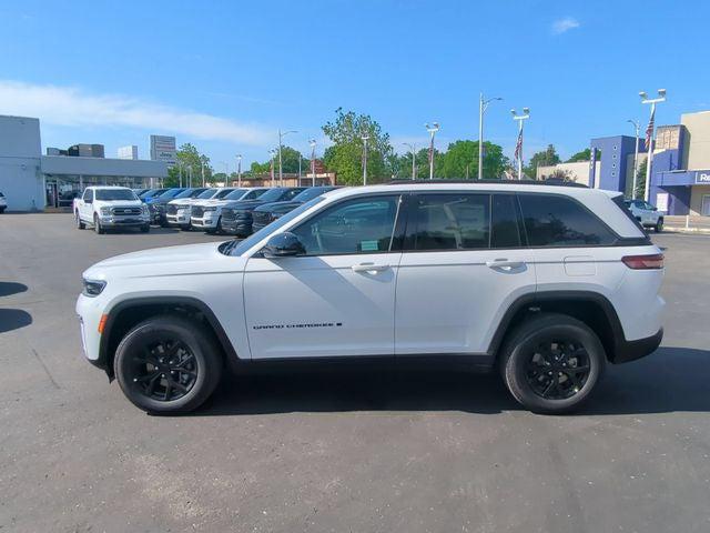 2026 Jeep Grand Cherokee GRAND CHEROKEE LAREDO ALTITUDE 4X4 2026 Jeep Grand Cherokee GRAND CHEROKEE LAREDO ALTITUDE 4X4
