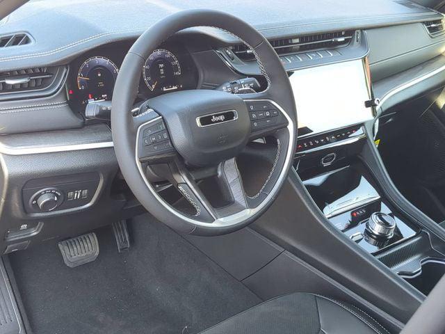 2026 Jeep Grand Cherokee GRAND CHEROKEE LAREDO ALTITUDE 4X4 2026 Jeep Grand Cherokee GRAND CHEROKEE LAREDO ALTITUDE 4X4