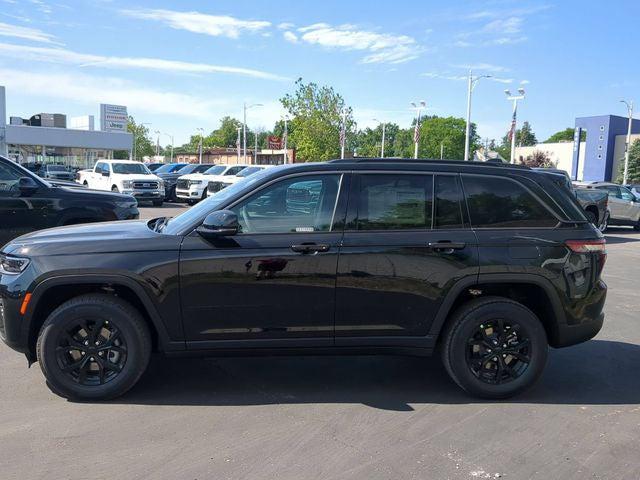 2026 Jeep Grand Cherokee GRAND CHEROKEE LAREDO ALTITUDE 4X4 2026 Jeep Grand Cherokee GRAND CHEROKEE LAREDO ALTITUDE 4X4