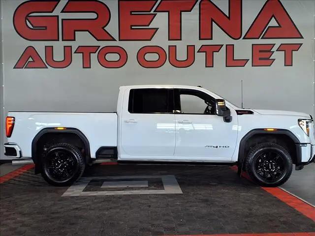 2024 GMC Sierra 2500HD 4WD Crew Cab Standard Bed AT4 for sale in Gretna, NE
