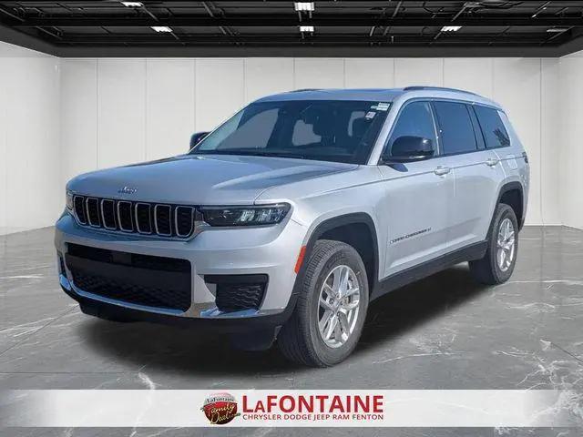 2023 Jeep Grand Cherokee L Laredo 4x4 for sale in Fenton, MI