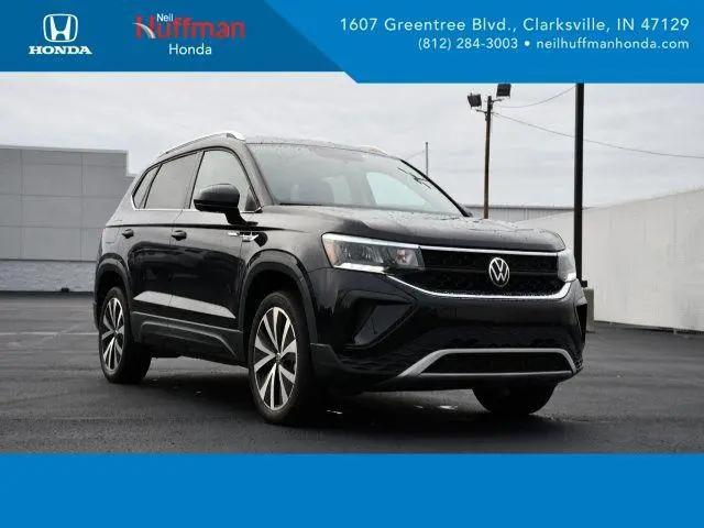 2022 Volkswagen Taos 1.5T SE for sale in Clarksville, IN