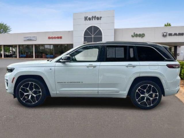 2023 Jeep Grand Cherokee Summit Reserve